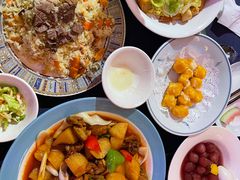 -伊带伊路新疆美食府(呼家楼店)