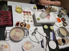 -红鼎豆捞·专注品质海鲜20年(宝丰路店)