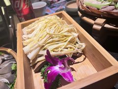 -盡膳口福跷脚牛肉火锅(合生汇购物中心店)