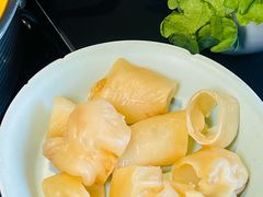 -鲜入唯煮·港式海鲜牛肉火锅(金宝街店)