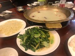 -颜氏双江清水鱼一养身火锅(磁器口店)