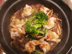 现烹蒜蓉粉丝大虾仁-小六汤包(万和城店)