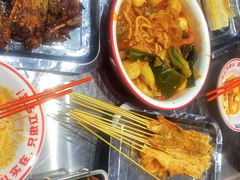 -堂堂小伙夫·辽宁小吃大排档(京西大悦城店)