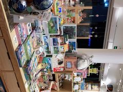 -猫的天空之城概念书店(杭州南宋御街店)