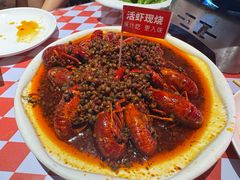 -霸气大叔干锅鸭头·龙虾烧烤·川菜·赛事直播(三里屯店)