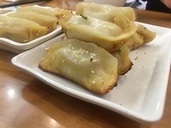 -小姜锅贴(凤凰街店)