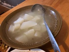 -茅屋大酒店