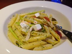 香蒜鸡肉青酱笔管面-bluefrog蓝蛙(水游城店)