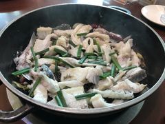 鲜花椒焗鱼-国家五钻酒家·西樵旺阁渔村(西樵店)