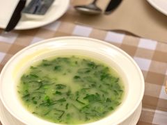 青菜汤-船屋葡国餐厅