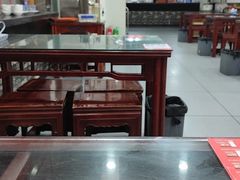 -牛一嘴·兰州牛肉面·大盘鸡(财富中心店)