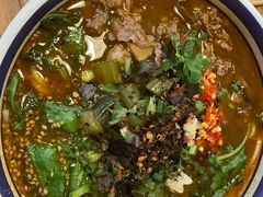 -云阿蛮云南生烫牛肉米线(奉贤路店)