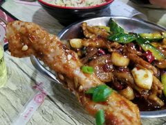 -江城燕子大排档(江汉路步行街店)