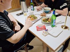 -白氏兄弟烧烤(富康路总店)
