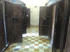 -吐斯廉屠杀博物馆