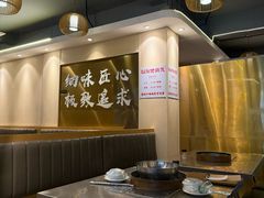 -胡须佬鸡煲四季火锅店(石厦西村直营店)
