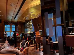 -翡翠36酒吧(浦东香格里拉店)
