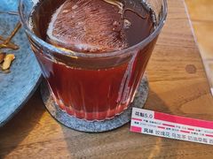 -彳亍咖啡·这里(水湾路店)