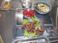 -马路牙子烧烤音乐酒馆(望京店)
