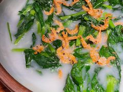 樱花虾米汤豆苗-映水芙蓉(上海万象城店)