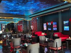 -屋有岛沉浸游戏旗舰店(中山公园店)