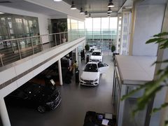 -上海德星奔驰(江杨南路店)