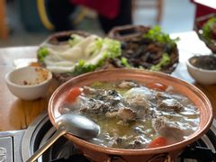 -阿婆情腊排骨火锅(金虹路店)