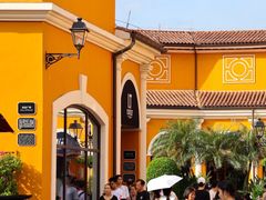 -佛罗伦萨小镇广佛名品奥特莱斯(疏港路店)