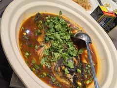 -香山湖家家宴(中山陵店)