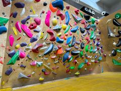 -问山MountQuest攀岩馆