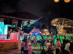 -FINNS Beach Club