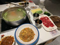 黑胡椒鲜牛肉炒饭-牛焱·贵州黄牛肉火锅(城西银泰店)