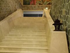 -泉城欧乐堡戏水湾艺术养生温泉