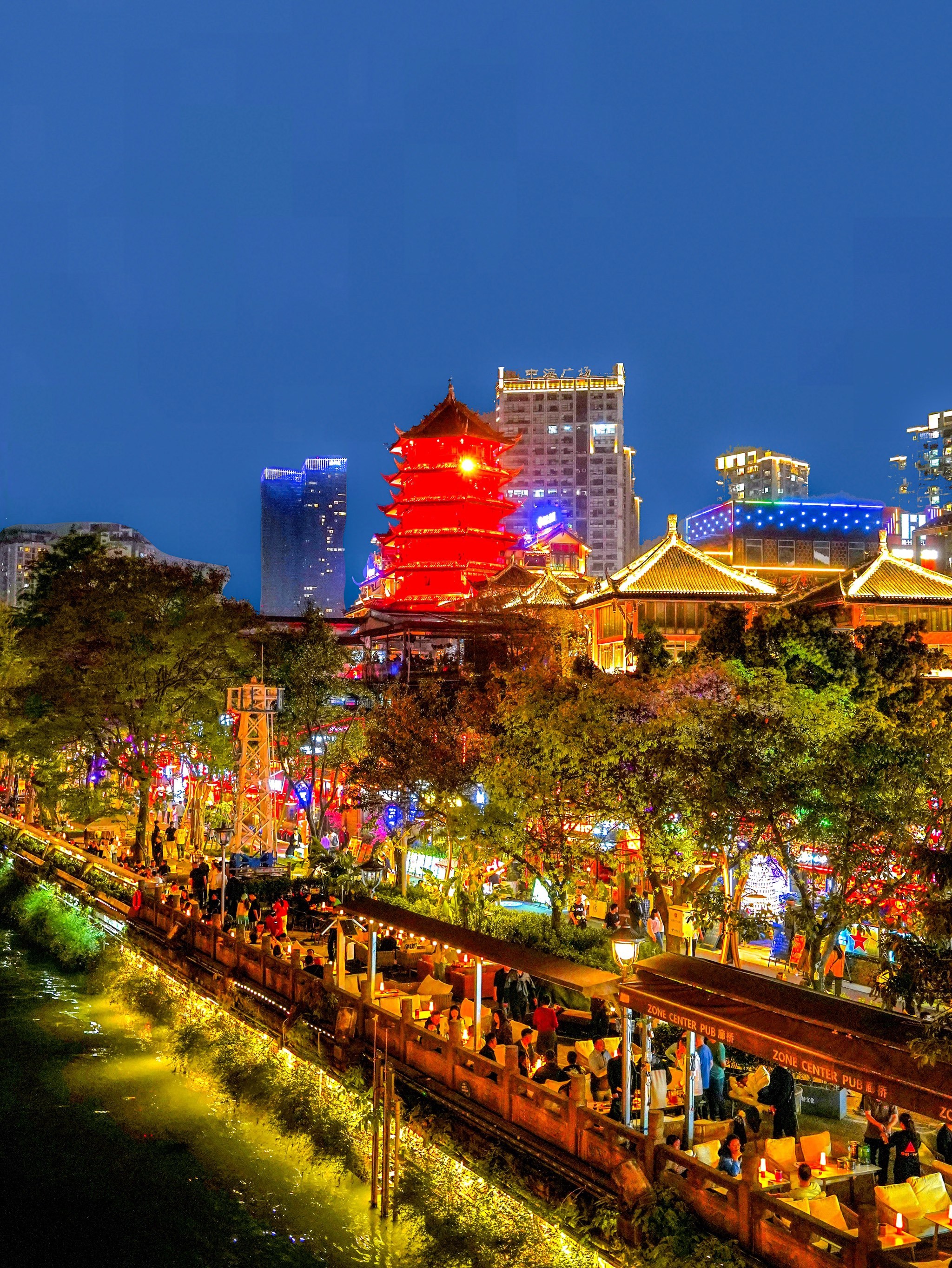 成都封神的夜景‼️值得一去!