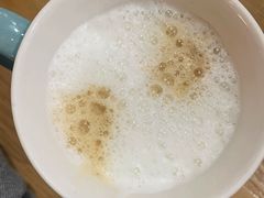 免费美式咖啡-HELLO 27 意面·沙拉·帕尼尼