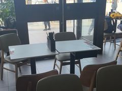 -李先生牛肉面大王(北京站售票厅餐厅)