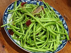 -土媳妇香锅坊(光谷店)