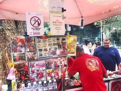 -詹爷爷乌节路街头冰淇淋