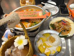 -小小集渔·泰式大排档(太古里香槟店)