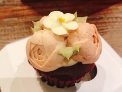 洋牡丹红丝绒蛋糕-Pantry's Best派悦坊蛋糕(K11购物艺术中心店)
