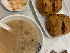-李与白包子铺(桐梓林店)