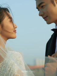 -至臻微拉婚纱摄影