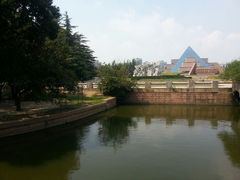 -上海市龙华烈士陵园