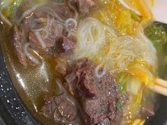 -闫家驴肉老店(华电一校店)