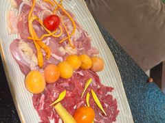 -得意咚瓜·顺德鱼生·冬瓜火锅(深圳首店)