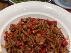 -黄泥岗·地道湖北菜(奥特莱斯店)