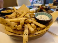 -斯普汇生蚝牛排馆(中骏世界城店)