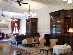 大堂-Salon de Ville浦江汇(上海外滩华尔道夫酒店店)