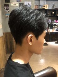 -PE SALON