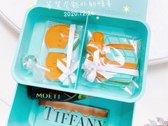 -Tiffany & Co.蒂芙尼
(杭州大厦店)